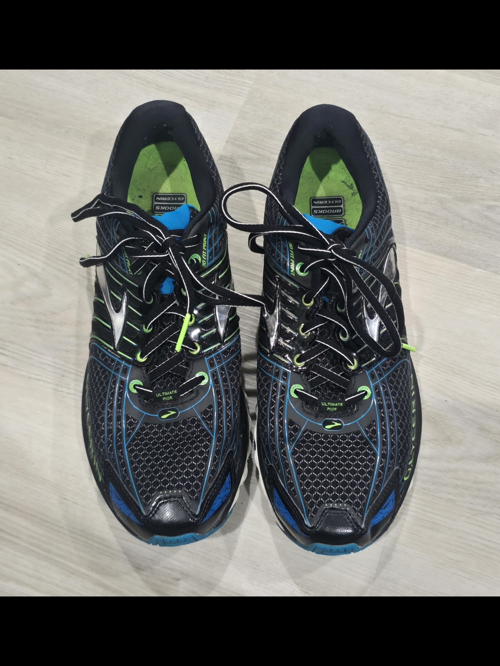Brooks Mens Glycerin 12 Black/Green Gecko/Atomic Blue Running Shoe 10.5 - Picture 2 of 10